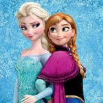 Frozen - Uma Aventura Congelante: A animação da Disney apresenta a jornada das irmãs Anna e Elsa. A princesa Anna enfrenta as montanhas de gelo para salvar a irmã e dar fim a maldição do inverno eterno que assola o reino de Arendelle. (Foto: Divulgação)