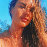 A festa de Alessandra contou com seus familiares e amigos (Foto: Instagram/ @alessandraambrosio)