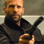 Jason Statham é a estrela da franquia de ação. (Foto: Divulgação)