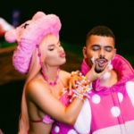 Direto da Fábrica de Chocolate! Luísa Sonza e Pedro Sampaio vieram com tudo na estreia de "Atenção". O clipe conta com a participação do ator que interpretou os Oompa Loompa, no filme original (Foto: Instagram)