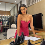 Emilly trabalha na RedeTV (Foto: Instagram)