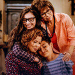 One Day at Time: A série de comédia acompanha a rotina de uma família cubano-americana que vive em Los Angeles. (Foto: Divulgação)