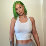 Iggy Azalea se mudou aos 16 anos para Miami, nos Estados Unidos, para realizar o sonho de ser uma rapper profissional. (Foto: Instagram)