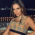 Anitta está sendo cobrada para se posicionar sobre as falas de DaBaby. (Foto: Instagram)