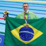 O brasileiro Fernando Scheffer conquistou a primeira medalha do Brasil na natação dos Jogos Olímpicos de Tóquio. (Foto: Instagram)