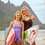 Soul Surfer - A adolescente Bethany Hamilton tem um talento natural para o surf, mas sua vida é transformada após ser atacada por um tubarão, que arranca um de seus braços. Encorajada pelo amor de seus pais e se recusando a desistir, Bethany decide retornar ao mundo das competições depois de se recuperar do acidente, mas dúvidas sobre seu futuro a perturbam. (Foto: Divulgação)