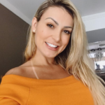 Andressa Urach revela sofrimento por ter que voltar a vida de modelo (Foto: Instagram)