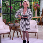 Durante o “Mais Você” desta sexta, a apresentadora Ana Maria Braga (Foto: Instagram)