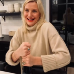 Cameron Diaz está fazendo aniversário nesta segunda-feira (30), por isso separamos curiosidades sobre a atriz. A primeira é que Cameron é a pessoa que dubla a personagem Fiona dos filmes Shrek (Foto: Instagram)