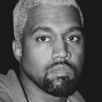 Kanye estudou na escola de arte American Academy Of Art em Chicago. Ele também se matriculou na Chicago State University, porém desistiu para focar na carreira musical (Foto: Pinterest)