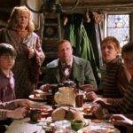 Arthur Weasley da saga “Harry Potter” - Ser pai de sete filhos não é uma tarefa fácil. Mas, o líder da família Weasley não é apenas um super pai, como um dos bruxos mais exemplares da saga e uma inspiração para Harry Potter. (Foto: Divulgação)