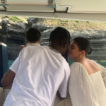 Kylie Jenner finalmente confirmou que está esperando seu segundo filho do rapper Travis Scott (Foto: Instagram)