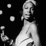 What Happened, Miss Simone? - Conheça a vida da cantora, pianista e ativista Nina Simone com gravações inéditas, imagens raras de arquivo, cartas e entrevistas de pessoas próxima da cantora. O documentário retrata uma das artistas mais incompreendidas de todos os tempos. (Foto: Divulgação)