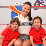 A modelo desabafou em suas redes sociais sobre uma virose que adoeceu os filhos Gabriel e Samuel. (Foto: Instagram)