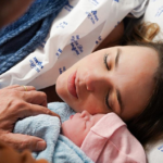 Nasceu! A cantora deu à luz a filha, Ivy, na madrugada desta quinta-feira, 23. (Foto: Instagram)