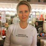 Recentemente, Cynthia Nixon revelou que lutou contra o câncer em 2006. (Foto: Instagram)