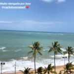 Além dos três, o veículo marinho também contava com a participação de alguns amigos dos famosos, curtindo o passeio (Foto: Instagram)