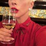 Lady Gaga - na verdade a cantora é dona de um comprido nome - Stefani Joanne Angelina Germanotta. (Foto: Instagram)
