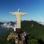 O Cristo Redentor, com seus 38 metros entre estátua e pedestal, é a terceira maior escultura de Cristo no mundo. (Foto: Divulgação/Globo Repórter)