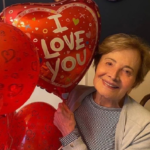 A atriz vai comemorar os 87 anos com a família nesta terça-feira, 19. (Foto: Instagram)