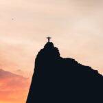 O Monte Corcovado é 710 metros acima do nível do mar. (Foto: Pexels)