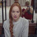 Suspiria: A Dança do Medo: Susie é uma jovem bailarina americana que ingressa na prestigiada escola Markos Tanz Company, em Berlim. No mesmo dia de sua chegada, a bailarina Patricia desaparece da instituição misteriosamente. (Foto: Divulgação)