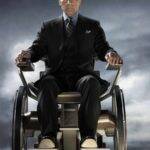 6. Como Charles Xavier ficou paraplégico? As histórias em quadrinhos contam que, certa vez, Charles Xavier estava na região do Himalaia, tentando deter os planos de invasão do alienígena Lúcifer. Ao ser impedido por Xavier, Lúcifer o atacou com uma grande pedra, deixando-o paraplégico. (Foto: Divulgação)