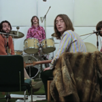 nas imagens, é possível ver Ringo Starr, Paul McCartney, John Lennon, George Harrison e Yoko Ono (Foto: Divulgação)