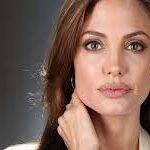 Angelina Jolie tem seis filhos, sendo cinco deles com o ex-marido Brad Pitt. (Foto: divulgação)