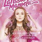 Neste mesmo ano, ela lançou seu primeiro livro, chamado "O Diário de Larissa Manoela", no qual contava mais sobre sua vida pessoal. (Foto: divulgação)