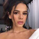 A atriz Bruna Marquezine, que passou anos brilhando nas telinhas da Rede Globo, está em 10° lugar, obtendo 41,7 milhões de seguidores em sua conta. (Foto: Instagram)