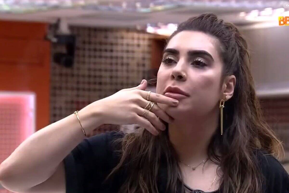 Bbb22 Naiara Azevedo Revela Que Tinha Medo De Sentar No Colo Dos Homens Jetss 8958