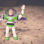 O filme "Lightyear" teve seu primeiro trailer divulgado (Foto: Veit Hammer / Unsplash)