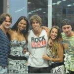 Em 2011, a Casa de Vidro surgiu após quase um mês de programa. Na ocasião, todos os participantes já eliminados do "BBB 11" passaram três dias confinados. Ariadna, Maurício, Igor, Rodrigo e Michelly disputaram a preferência do público em uma espécie de 'repescagem'. Maurício foi o escolhido. (Foto: Divulgação/Fred Rozário)