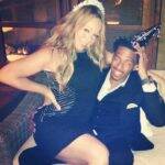 Com menos de dois meses de relacionamento, Mariah Carey subiu ao altar com Nick Cannon. O casal permaneceu junto por seis anos, tiveram filhos gêmeos, mas se divorciaram em 2014.(Foto: Instagram)