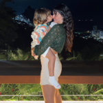 O modelo compartilhou cliques ao lado da esposa e do filho Rael, de 3 anos. (Foto: Instagram)