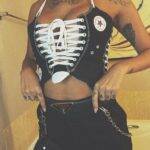 A artista escolheu estrear seu corset exclusivo no festival Lollapalooza. (Foto: Instagram)