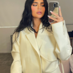 Kylie Jenner usou as redes sociais para revelar que mudou o nome do herdeiro. (Foto: Instagram)