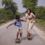 Uma Skatista Radical: No interior da Índia, uma adolescente descobre a paixão pelo skate e enfrenta muitos obstáculos em busca do sonho de participar de uma competição. (Foto: Divulgação)