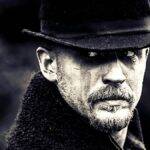 Taboo: A série britânica que entrou para o catálogo da Netflix nessa semana. se passa em Londres em 1814, uma série de época bastante intensa e melancólica, sendo descrita pelo jornal de São Francisco Chronicle como "sombria", repleta de mistérios e perigos. (Foto: Divulgação)