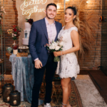 O cantor Jonas Esticado pediu Bruna Hazin em casamento no final de 2020. (Foto: Instagram)