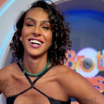 A cantora abriu o jogo sobre sua vida pessoal e participação no BBB 22. (Foto: Instagram)