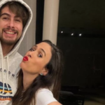 Na ocasião, Raffa Vitti, maridão da atriz, deixou um recado bem romântico para a esposa e ela aproveitou para debochar das fofocas à respeito de seu relacionamento. (Foto: Instagram)