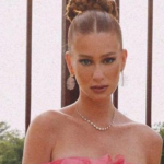 Marina Ruy Barbosa usa vestido de mais de R$ 30 mil na Itália (Foto: Instagram)