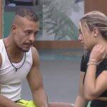 Ela não escondeu deu jogo no Power Couple (Foto: Record)