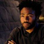 Donald Glover - Colecionador de prêmios na televisão e na música, o artista venceu o Emmy e do Globo de Ouro pela série “Atlanta”, esteve em “Solo – Uma História Star Wars” e estrelou o filme "Guava Island" ao lado de Rihanna (Foto: Divulgação)