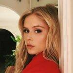 Erin Moriarty está completando 28 anos (Foto: Instagram)