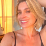 “Às vezes me pergunto se eu imaginaria que, aos 48 anos, minha vida estaria assim tão completa”, refletiu a atriz. (Foto: Instagram)