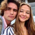 Chase Stokes e Madelyn Cline, atores de Outer Banks, se conheceram nos bastidores da série. (Foto: Instagram)