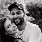 Munhoz, da dupla com Mariano, terminou o namoro com Alana Neto. (Foto: Instagram)